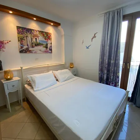 Island Flavor - Magical Sunset View