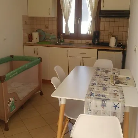 شقة Island Flavor - Naxos Seaview Retreat With Balcony Naxos City