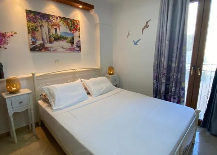 Island Flavor - Magical Sunset View